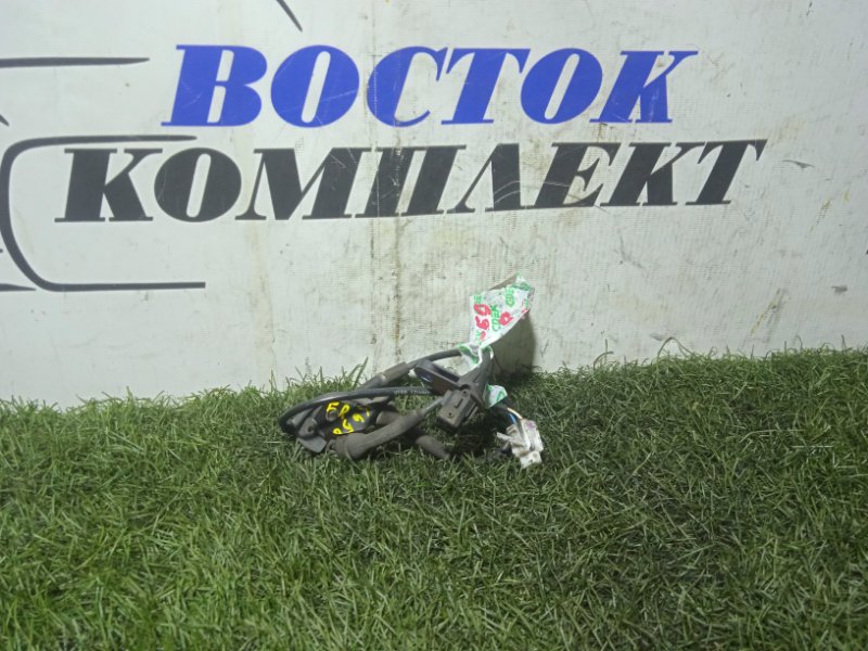 Датчик ABS Suzuki Alto HA25S K6A перед прав