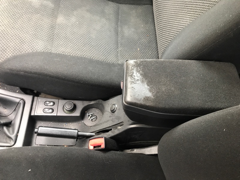 Подлокотник Lada Priora 2013