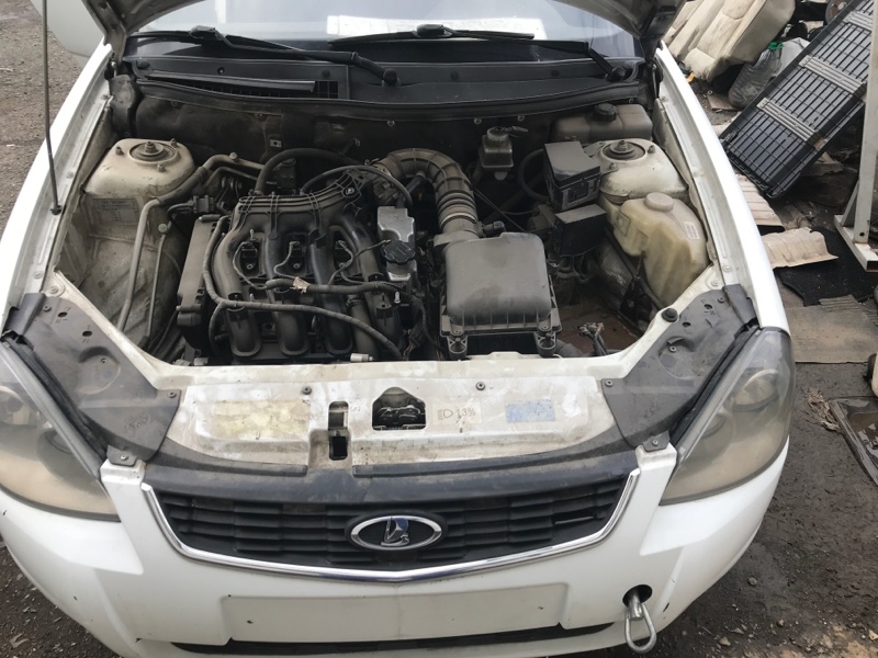 Радиатор двигателя Lada Priora 2013