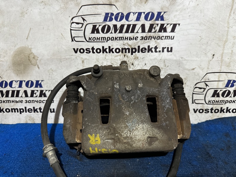 Суппорт Nissan Serena C25 MR20DE перед прав