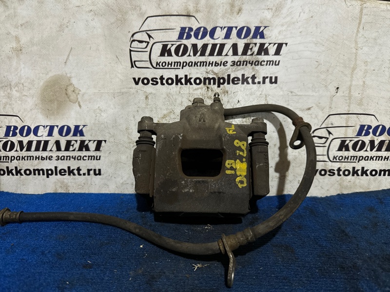 Суппорт Toyota IQ 2012 NGJ10 1NR-FE перед лев