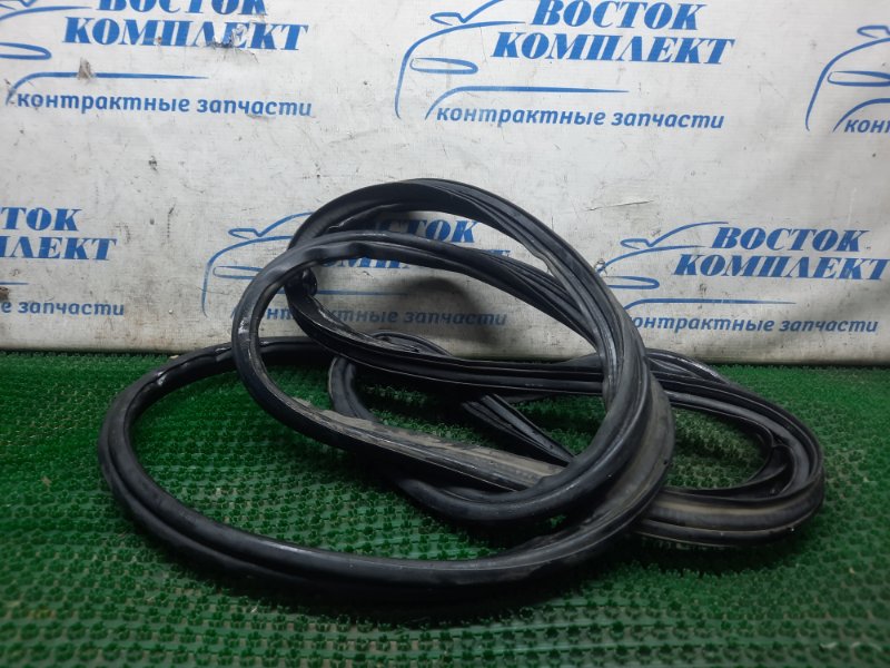 Уплотнитель Honda Edix 2005 BE3 K20A