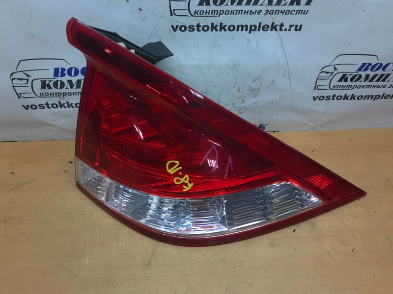 Фонарь стоп-сигнала Honda Insight ZE2 LDA зад прав