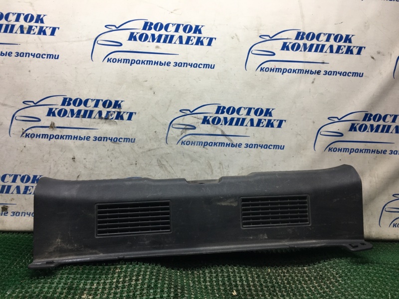 Накладка багажника Honda Fit GD1 L13A