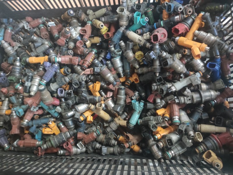 Форсунка топливная