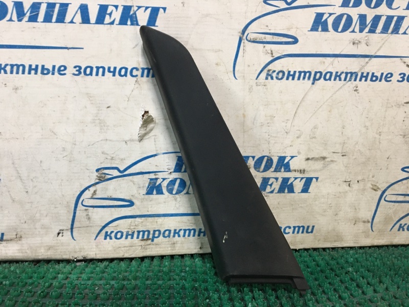 Уголок крыла Honda Odyssey 2004 RB1 K24A лев