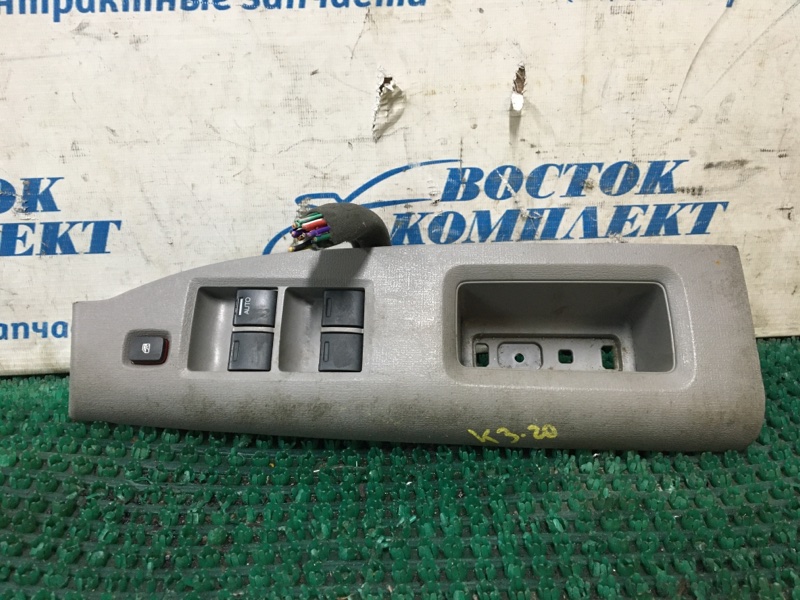 Блок управления стеклоподъемниками Honda Freed 2010 GB3 L15A прав