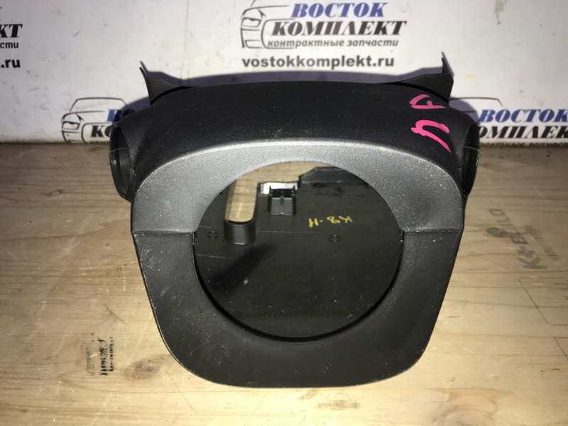 Кожух рулевой колонки Mazda Demio DE3FS ZJ-VE