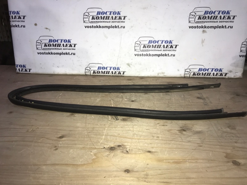 Молдинг крыши Nissan Moco 2003 MG21S K6A