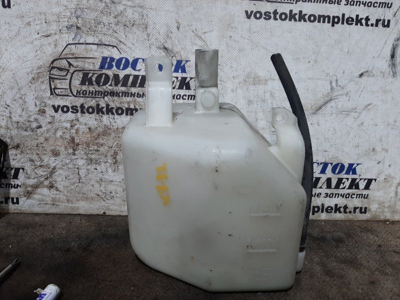 Бачок расширительный Nissan Elgrand ALWE50 VG33E