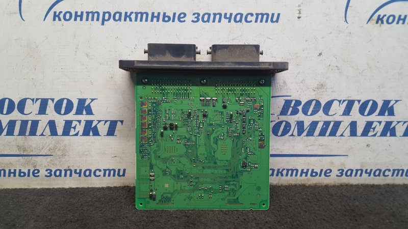 Блок управления ДВС Mazda Demio DE3FS ZJ-VE