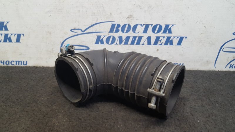 Патрубок воздушного фильтра Toyota Estima Lucida CXR20G 3C