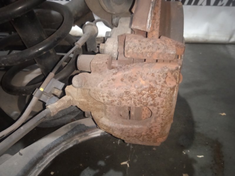 Суппорт Volvo V70 2001 SW65 B5244S2 зад лев