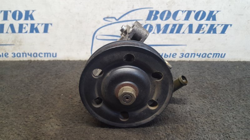 Насос гидроусилителя Mazda MPV LW3W L3-DE