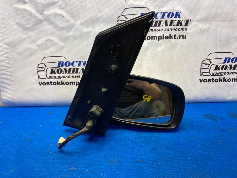 Зеркало боковое Toyota Isis 2006 ANM15W 1AZ-FSE прав