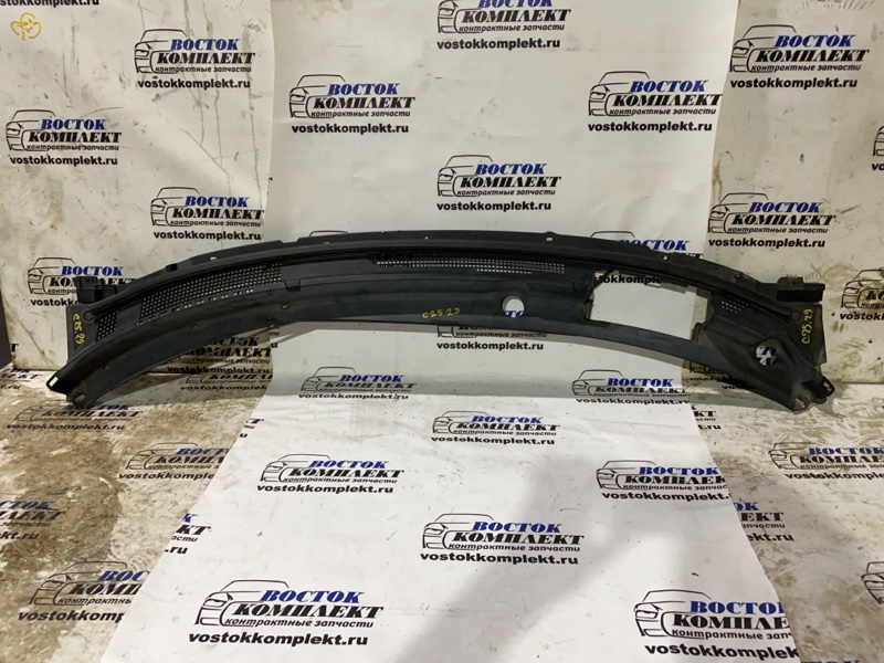 Решетка под лобовое стекло Nissan Bluebird Sylphy 2007 KG11 MR20DE