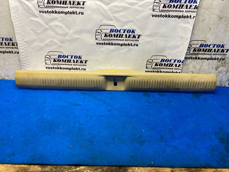 Накладка багажника Mazda MPV 2004 LW3W L3-VE