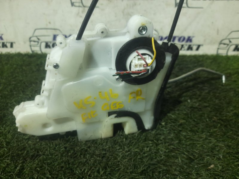 Замок дверной Honda Fit 2008 GE6 L13A перед прав