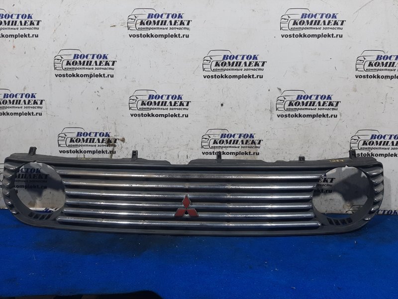 Решетка радиатора Mitsubishi Pajero Mini 1998 H56A 4A30