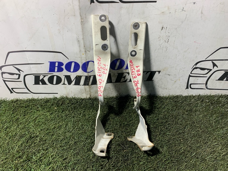 Петля капота Honda Elysion 2009 RR1 K24A