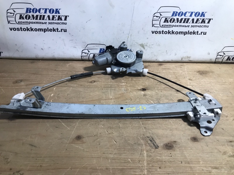 Стеклоподъемник Volvo V70 перед лев