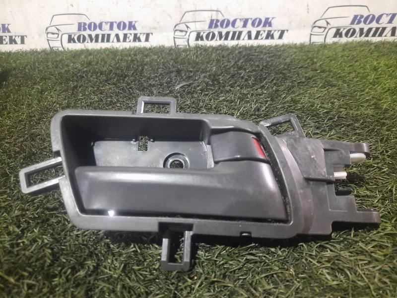 Ручка двери внутренняя Honda Stepwgn 2011 RK1 R20A перед прав