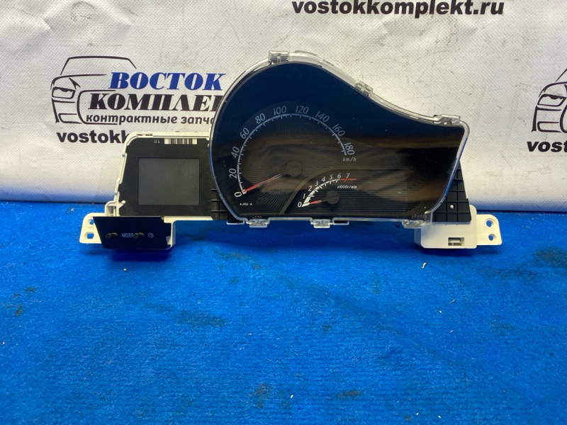 Комбинация приборов Toyota IQ 2011 KGJ10 1KR-FE