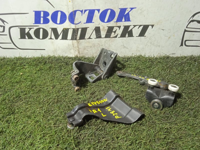 Ролик двери Honda Elysion 2010 RR1 K24A лев