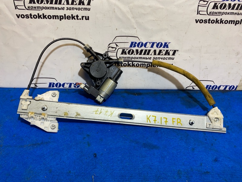 Стеклоподъемник Mazda Verisa 2005 DC5W ZY-VE перед прав