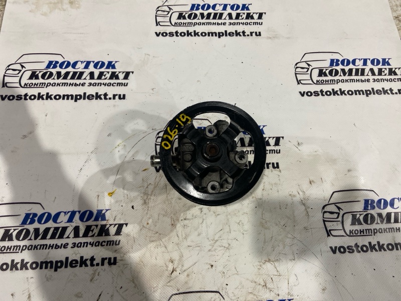 Насос гидроусилителя Mitsubishi Delica D:5 2008 CV5W 4B12