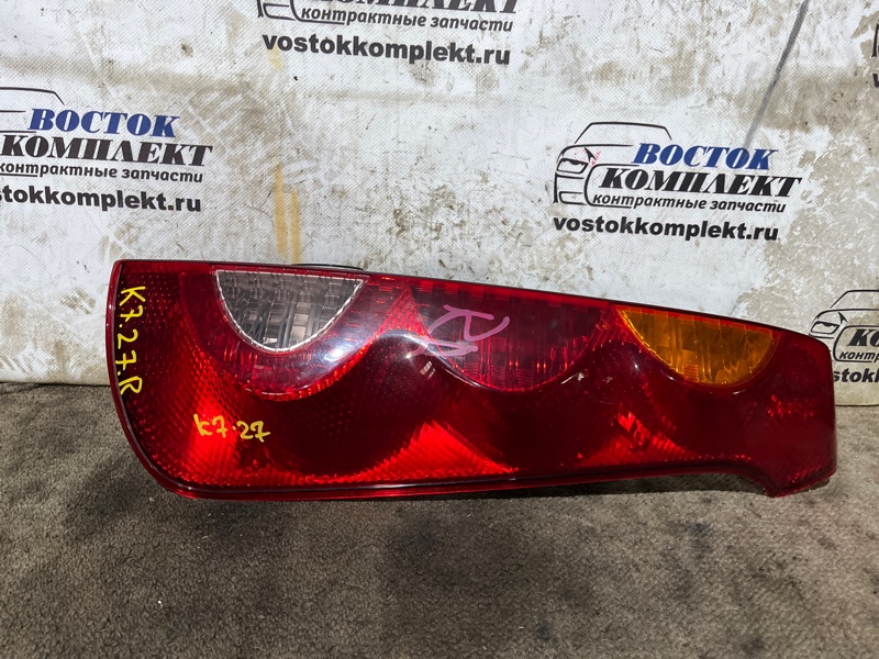 Фонарь стоп-сигнала Nissan Note 2011 E11 HR15DE прав