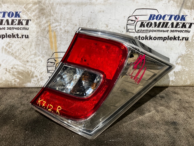 Фонарь стоп-сигнала Honda Freed 2014 GB3 L15A зад прав