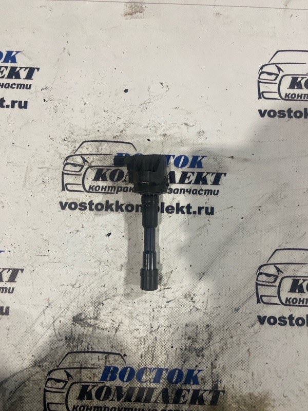 Катушка зажигания Honda Fit 2012 GP1 LDA зад