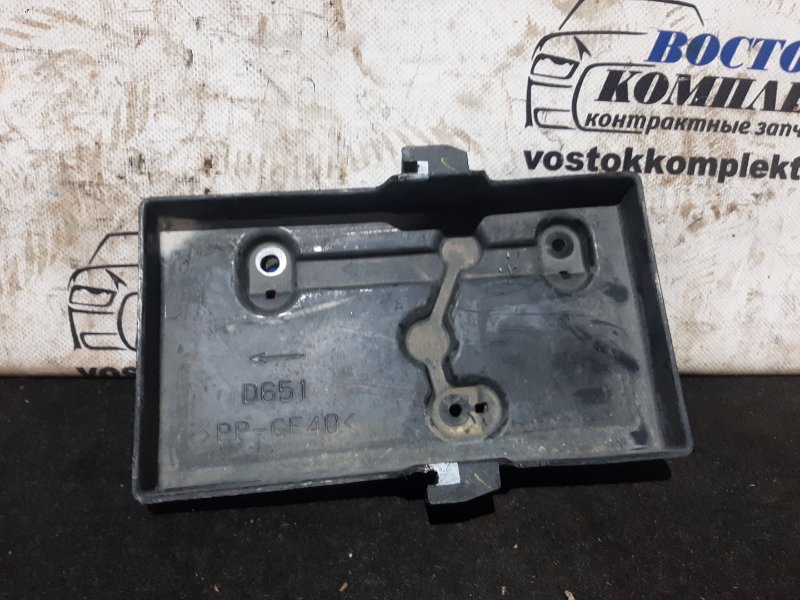 Полка под аккумулятор Mazda Demio DE3FS ZJ-VE