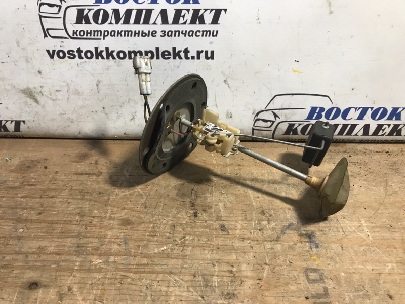 Датчик уровня топлива Subaru Legacy BH5 EJ20