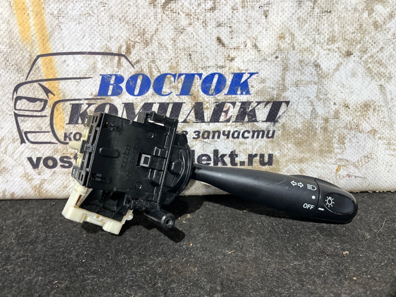 Переключатель подрулевой Toyota Passo 2014 KGC30 1KR-FE