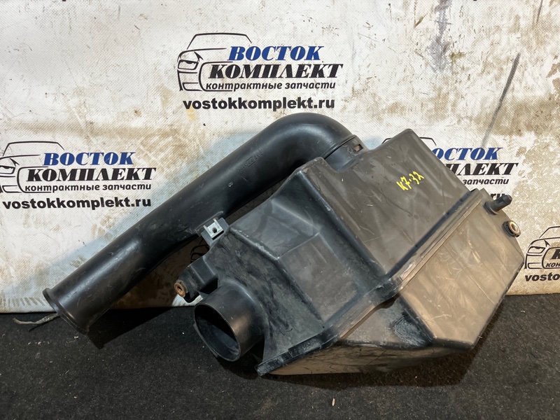 Воздухозаборник Nissan Elgrand ALWE50 VG33E