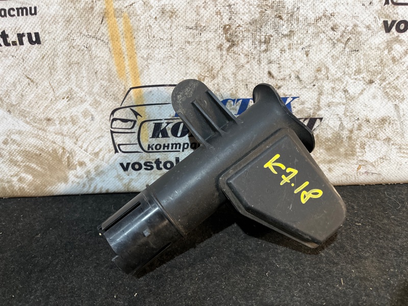 Воздухозаборник Nissan Note E12 HR12DDR