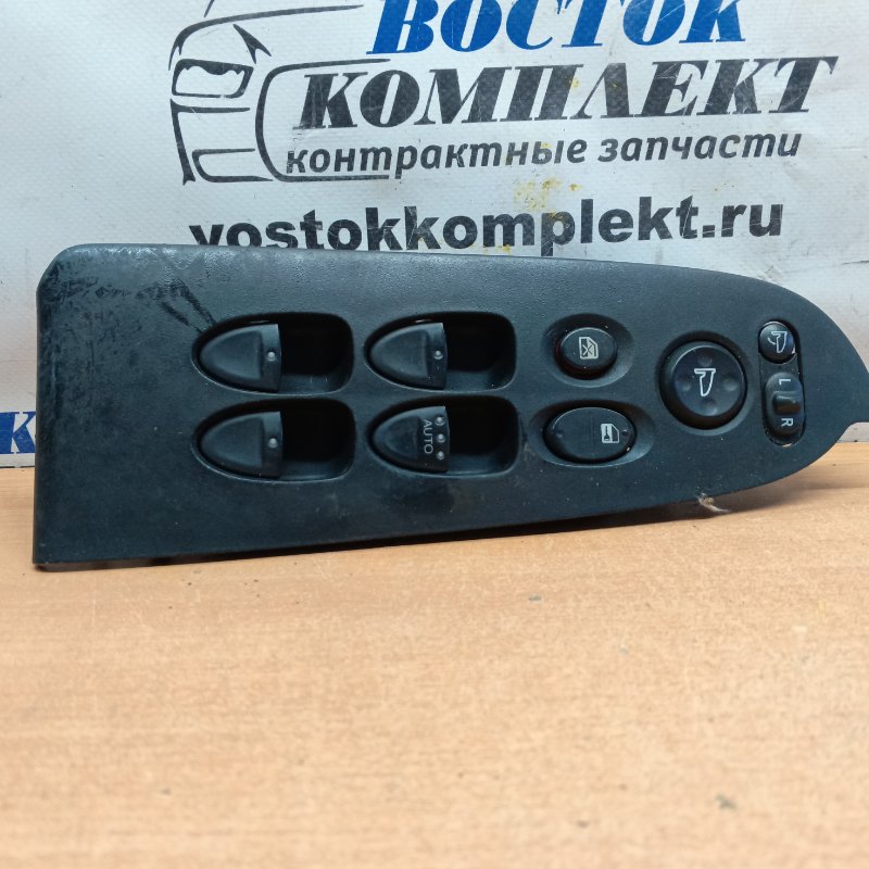 Блок управления стеклоподъемниками Honda Stream RN6 R18A