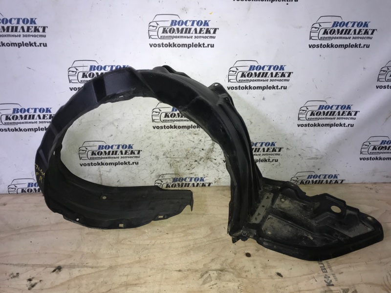 Подкрылок Toyota Wish 2011 ZGE20G 2ZR-FAE перед прав
