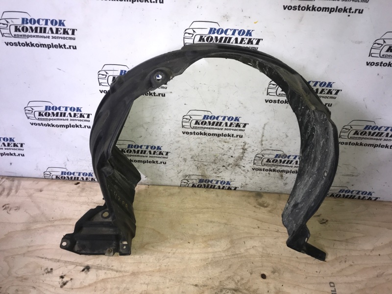 Подкрылок Toyota Belta 2006 SCP92 2SZ-FE перед прав