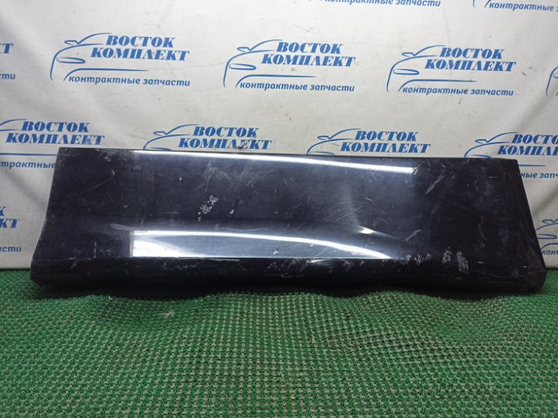 Накладка двери Toyota Voxy 2010 ZRR70W 3ZR-FAE перед прав