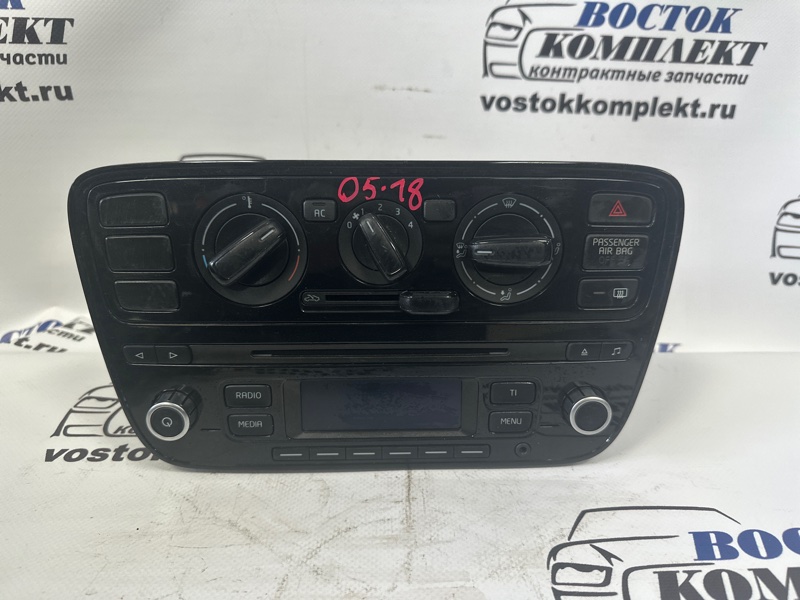 Блок управления климат-контролем Volkswagen UP  CHY