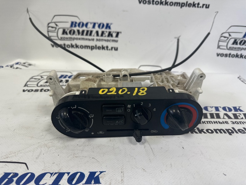 Блок управления климат-контролем Nissan AD VFY11 QG15DE