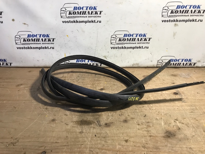 Молдинг крыши Honda Freed Spike 2011 GB3 L15A