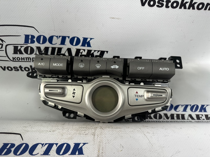 Блок управления климат-контролем Honda Fit GD2 L13A