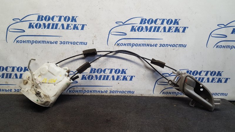 Замок дверной Honda Insight ZE2 LDA перед лев