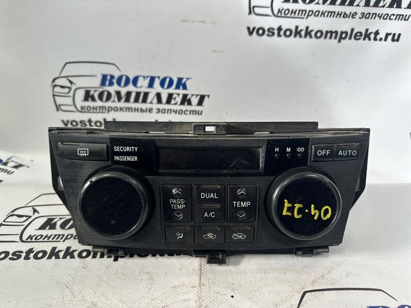 Блок управления климат-контролем Toyota Mark X Zio ANA10 2AZ-FE