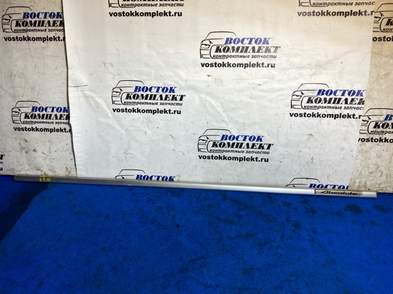 Молдинг на дверь Honda Odyssey RB1 K24A перед прав