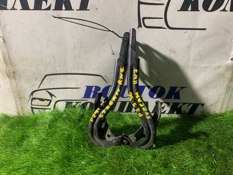 Петля капота Honda Stream 2007 RN7 R18A